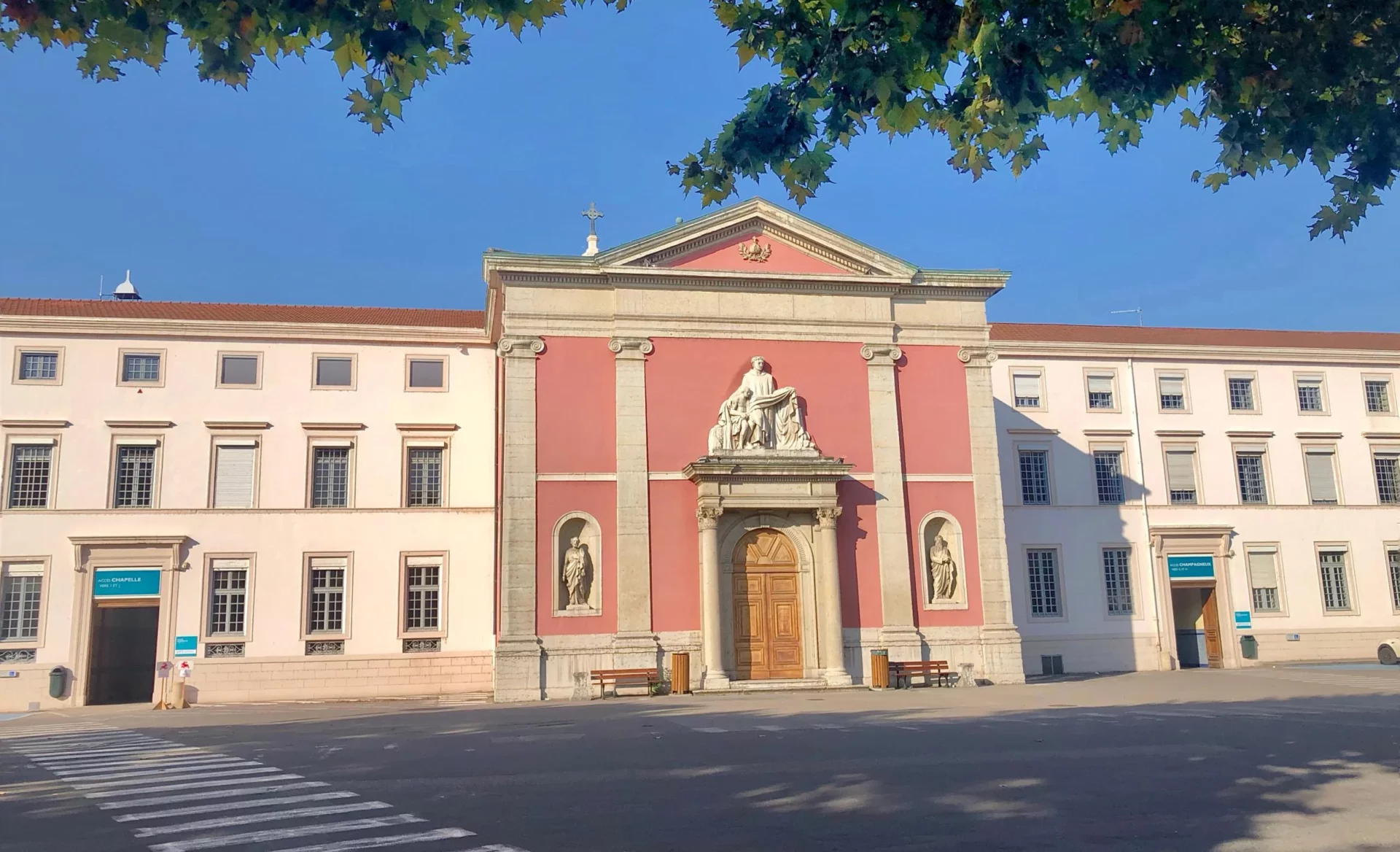 La Fondation ARHM célèbre le bicentenaire du Centre Hospitalier Saint Jean de Dieu